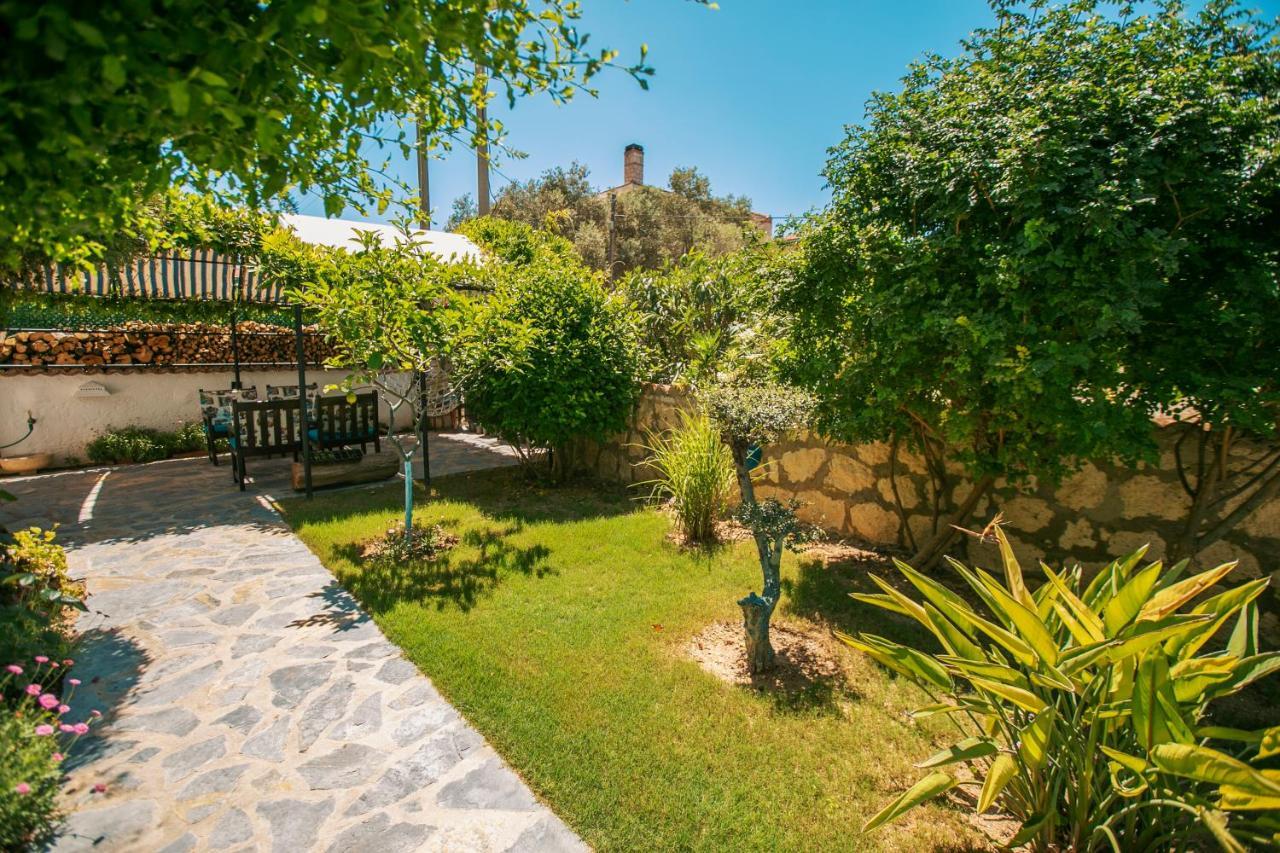 Alacati Albatross Hotel Exterior photo